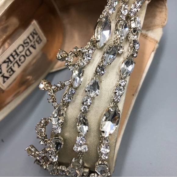 Badgley Mischka Satin Open Toe Jeweled Ankle Cuff Heels Size 9 - Picture 7 of 10
